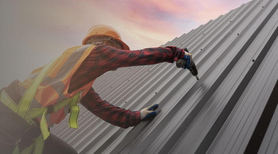 Professional residential roofers in Bedford, VA